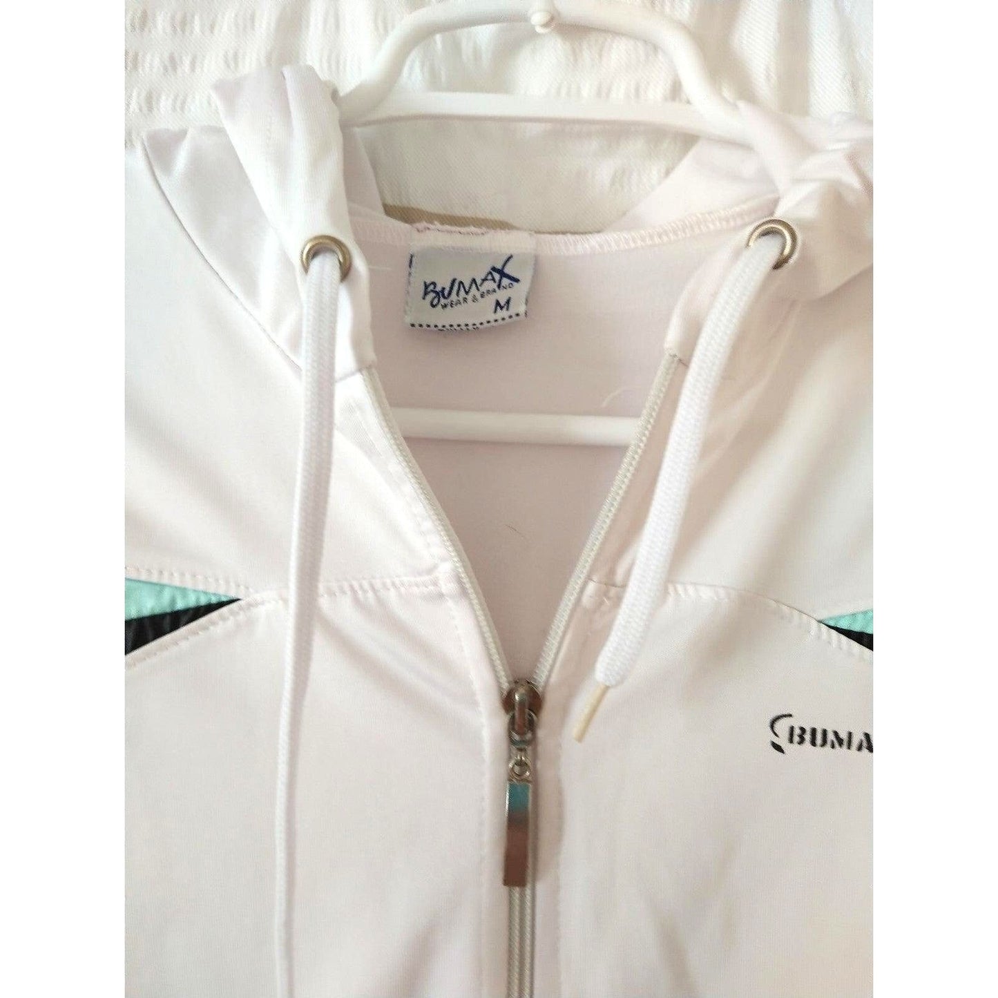 Bumax White Hooded Women's Athletic Zip up Hoodie Long Sleeve- Size M"