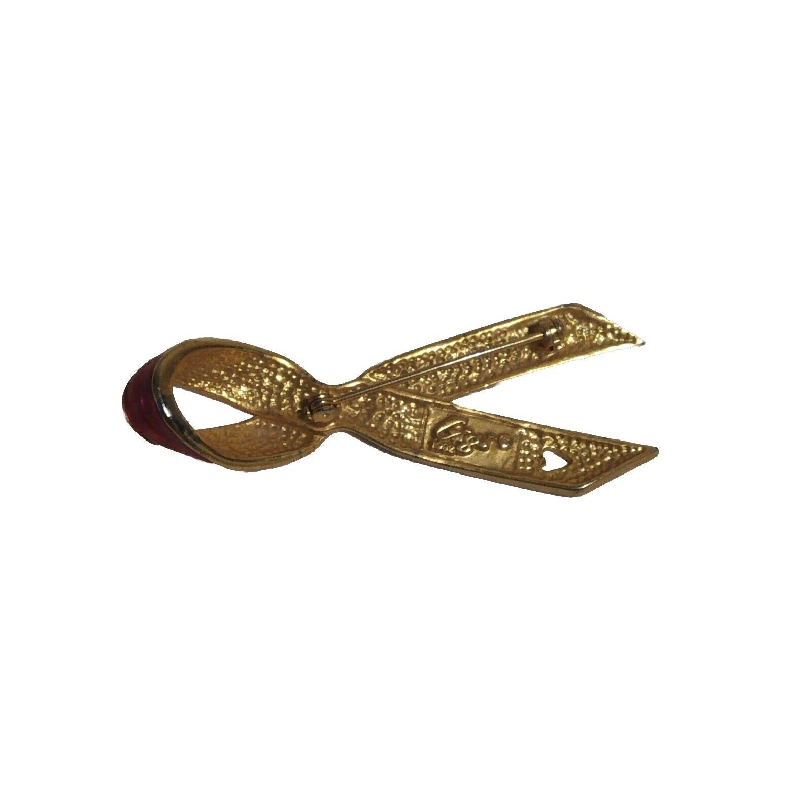 Gigi 1992 Signed Red Enameled & Gold Tone Awareness Ribbon Brooch Pin w/ Heart