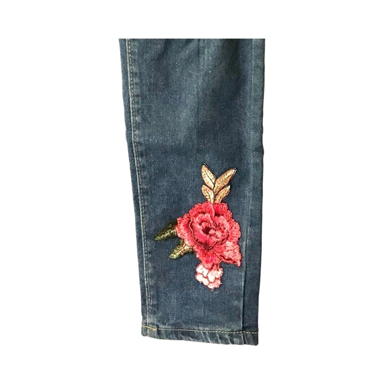 Women’s Blue Jeans Pants Bottoms Skinny with 2 Red Roses Embroidery Size M