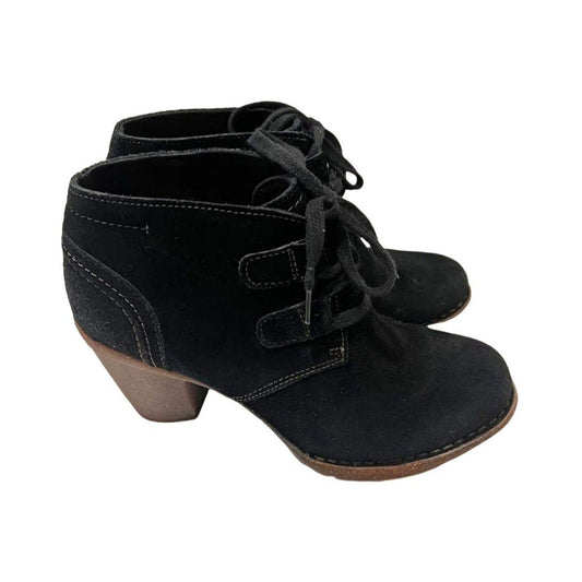 Clarks Women's Ankle Boots Genuine Leather Black 7M Low Heel Lace Up