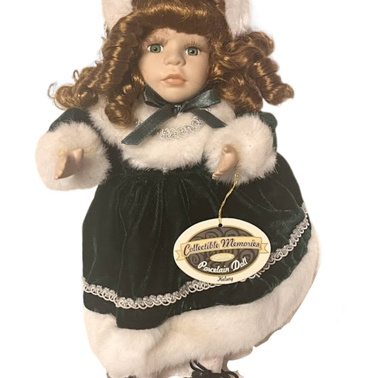 Dan Dee Collector's Choice Wind-Up Musical Porcelain Doll Green Dress