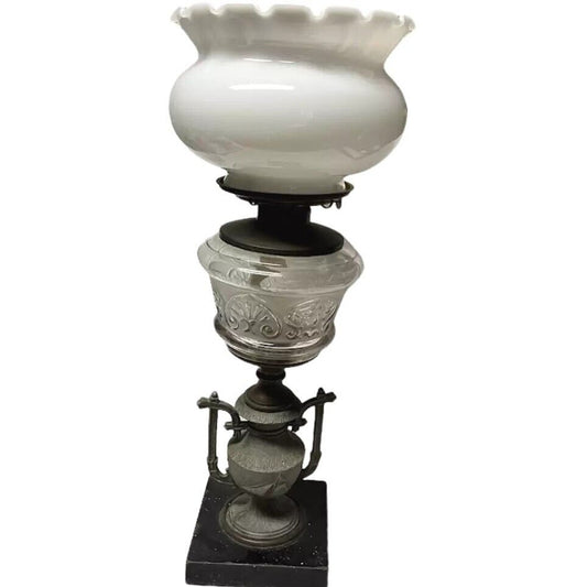 Antique Old Kerosene Oil Table Lamp Milk Glass Etched Glass