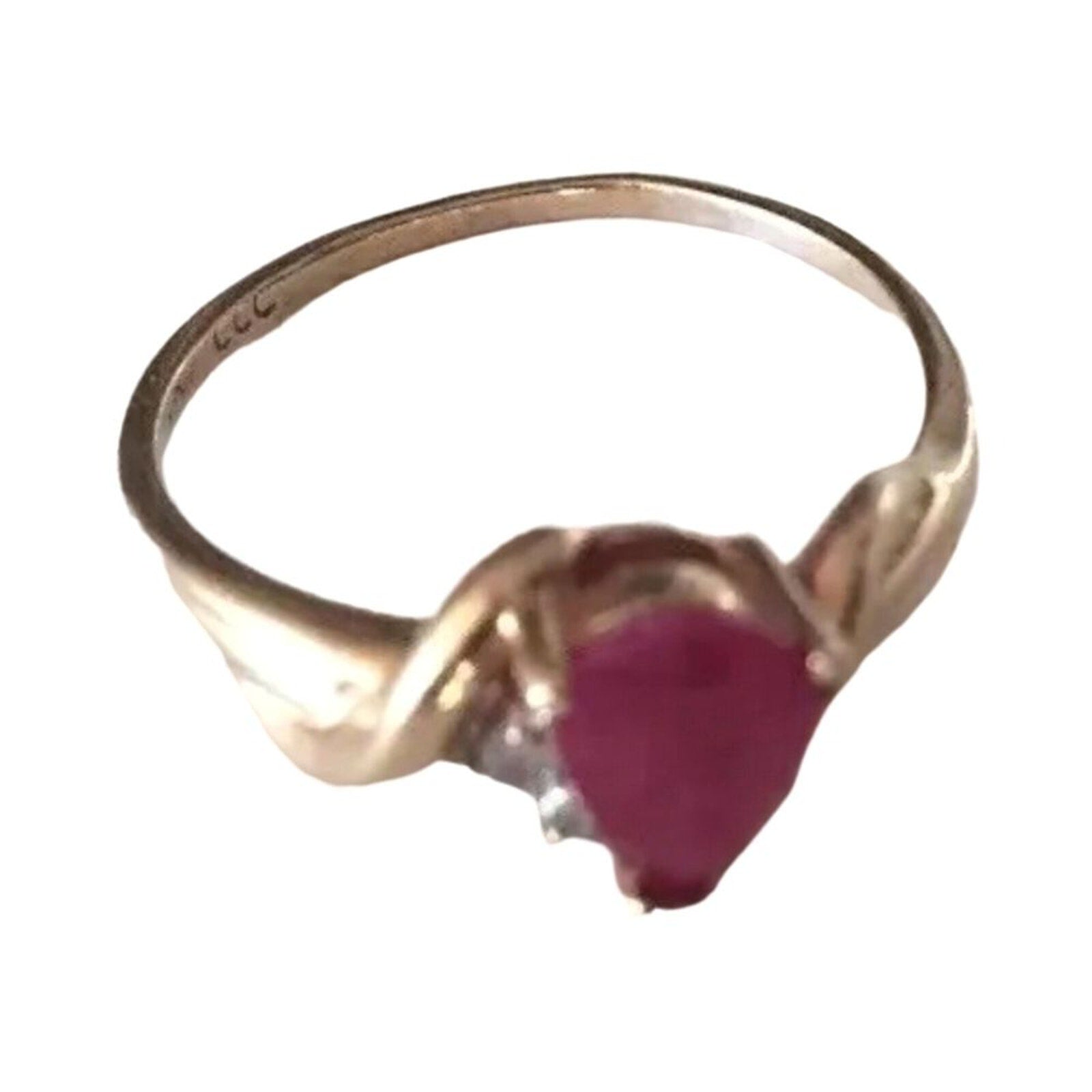 Women's Ring 0.55ctw Pear Cut Red Ruby 05tcw Diamonds 10K Yellow Gold Antique