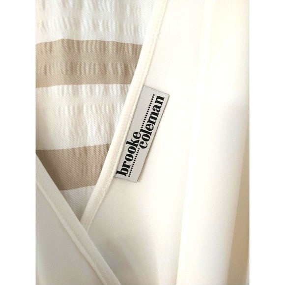 Brooke Coleman White Women's Romper Jumpsuit Size S Sleeveless V-Neck
