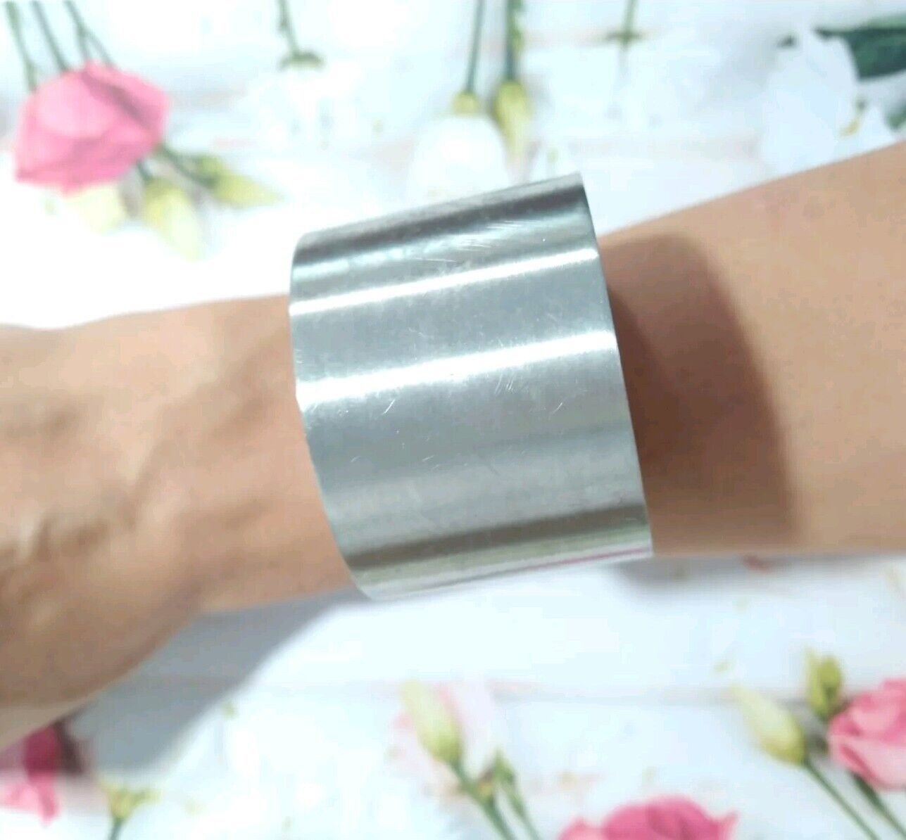 Silver Glossy Women Wrist Cuff Bracelet Wide Open Cuff Bangle
